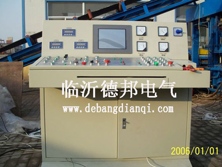 PLC、觸摸屏控制系統(tǒng)214